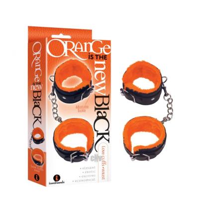 Menotte - Orange and the New Black