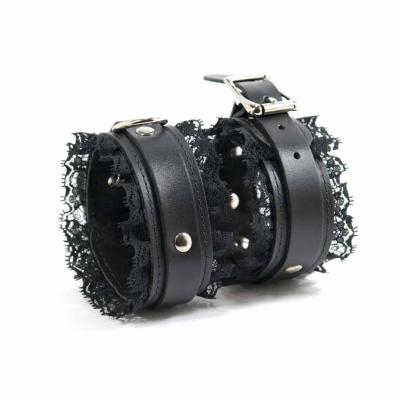 Fancy Cuffs - Mini Menottes en Cuir avec Dentelle Noir - Doublées de Suède - XBliss
