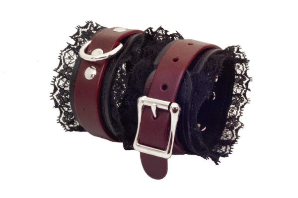 Fancy Cuffs - Mini Menottes en Cuir avec Dentelle Noir - Doublées de Suède - XBliss – Image 2