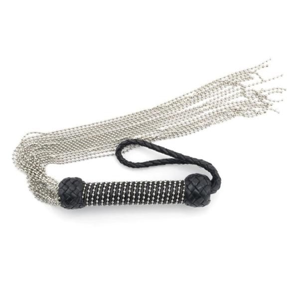 Flogger with Steel Chains - Fouet en Chaînes Métaliques - Xbliss – Image 3