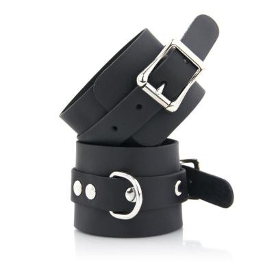 Standard Cuffs - Menottes en Cuir - XBliss