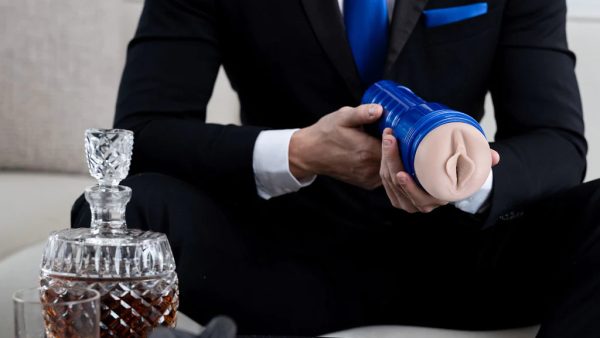 Préparez-vous à un plaisir intense avec le Fleshlight Boost