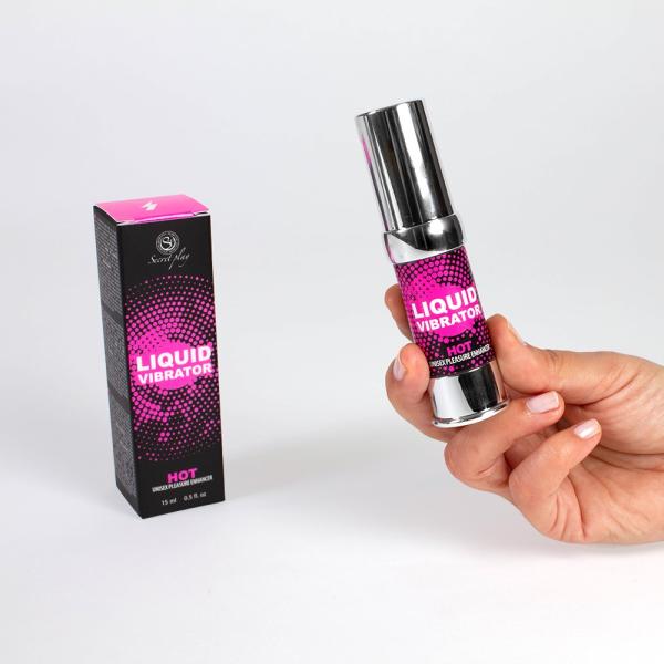 Liquid Vibrator Hot est un gel intime avec un arôme de fraise à la crème fouettée qui produit des sensations stimulantes en raison de son effet de chaleur et des ondes de vibration.