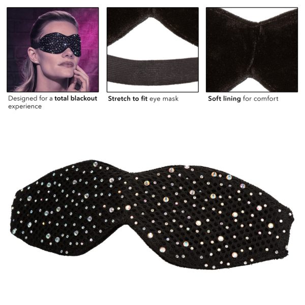 L'éblouissant masque pour les yeux Blackout Eye Mask de la Collection Radiance