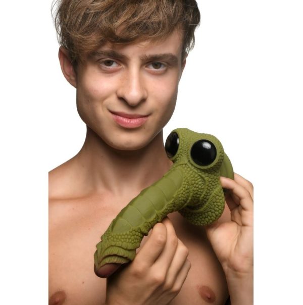 Plongez au cœur de nouveaux fantasmes avec le gode Swamp Monster de Creature Cocks !