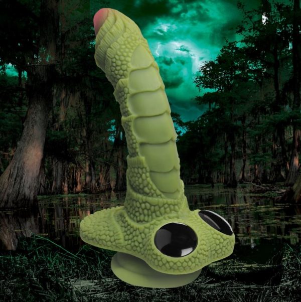 Plongez au cœur de nouveaux fantasmes avec le gode Swamp Monster de Creature Cocks !