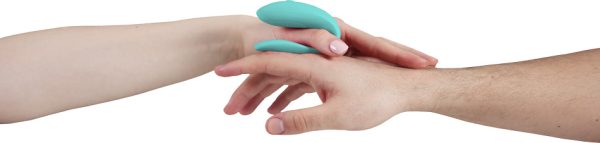 Sync Lite de We Vibe est un jouet de couple simple et intuitif, offrant les fonctions principales du jouet Sync classique à un prix compétitif.