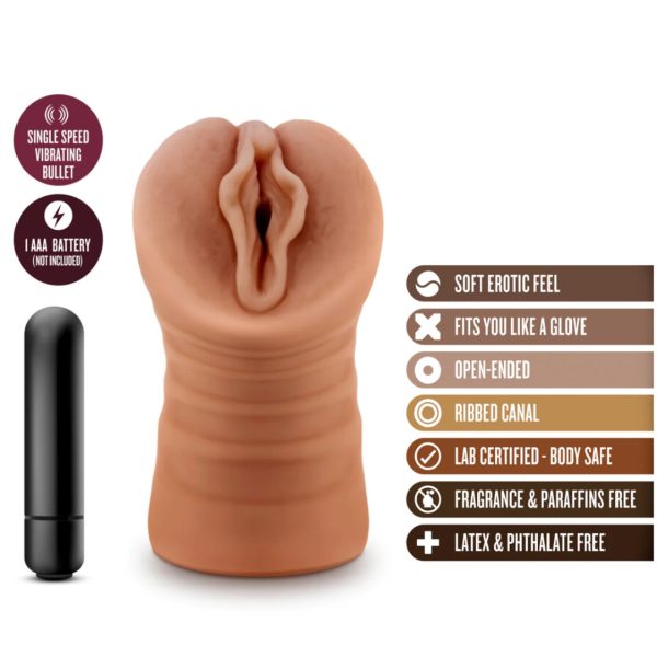 Le Masturbateur Sofia  de la collection M for Men de Blushg est doux, ouvert et prêt à jouer.