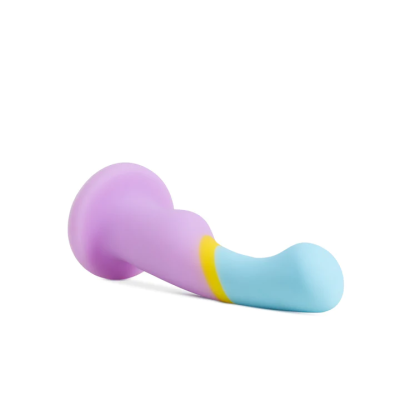 Moderne, élégant et beau : découvrez le gode Heart of Gold de la collection Avant de Blush.