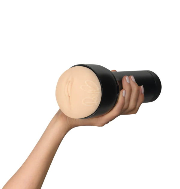 Feel Rae Lil Black Stroker - Une Expérience Réaliste et Intime!