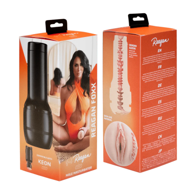 "FeelReagan Stroker - Découvrez l'Érotisme Moulé sur les Courbes de Reagan Foxx!"
