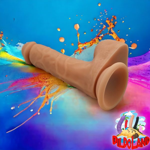 Découvrez Bad Boy de DildoLand : un gode en silicone liquide, doux et compatible avec harnais. Plaisir sans limites!"
