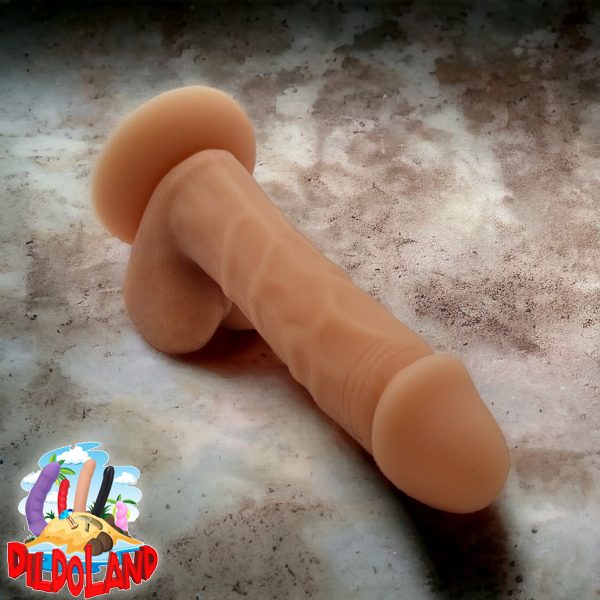 "Nano Nirvana : Le Gode en Silicone 6 Pouces Pour une Aventure Pleine de Plaisir!"