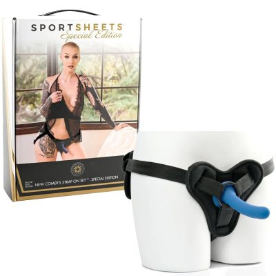 "Découvrez le plaisir du strap-on avec notre ensemble spécial édition!"