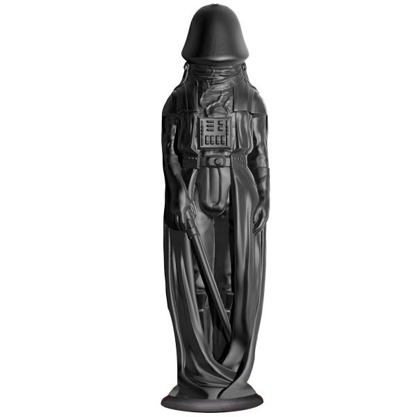 Vivez des sensations extrêmes avec le gode géant Darth Invader.
