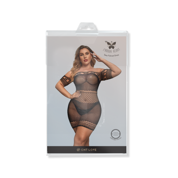 Glamour et confort réunis : adoptez la robe en résille.