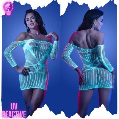 Robe réactive au UV avec motifs amincissants de Fantasy Lingerie.