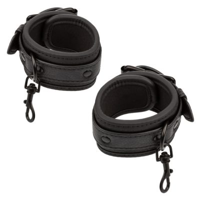 Système d'attaches Nocturnal™ Collection avec menottes ajustables