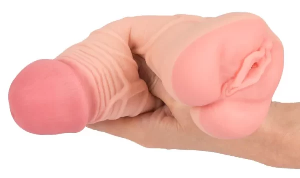 Vue rapprochée du canal de plaisir du modèle vagin avec texture stimulante.