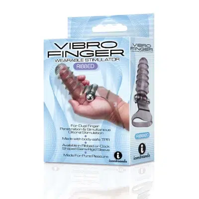 Vue latérale du manchon nervuré pour une stimulation optimale.