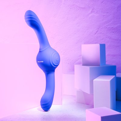 Vibrateur à double axe avec mouvement giratoire.