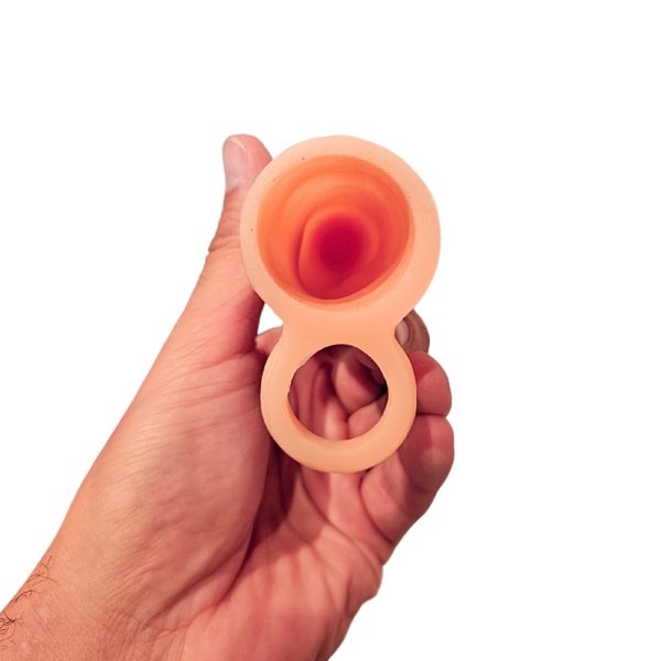 Extension de pénis avec texture réaliste et silicone de qualité.