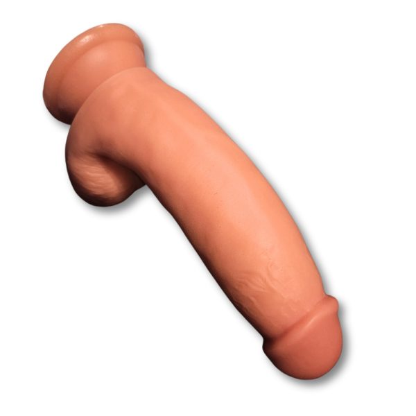Texture veineuse et tête prononcée pour une stimulation authentique.