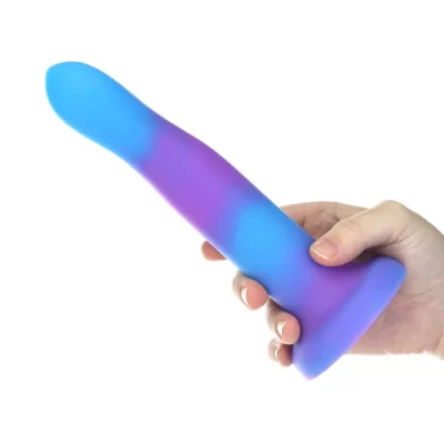 Effet lumineux dans le noir du Gode Ajustable Rave.