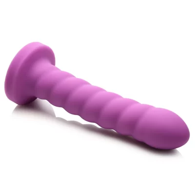 Embout torsadé pour une stimulation optimale.