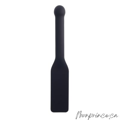 Accessoire BDSM Edge® exposé dans un cadre raffiné.