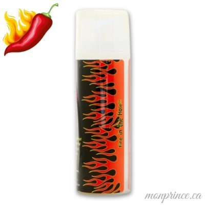 « Gros plan sur la texture onctueuse du lubrifiant Boy Butter Warming »