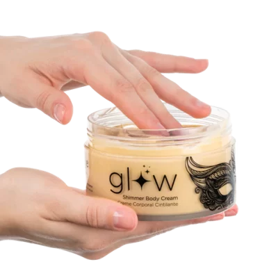 « Peau hydratée et scintillante après utilisation de la crème Orgie »