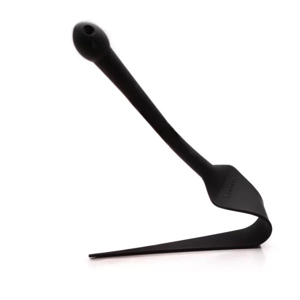 « Vue entière de la Queue de Dragon Tantus, un accessoire de fessées polyvalent »