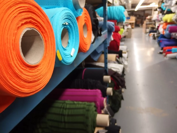 couture solide et design offrant un bon espace.