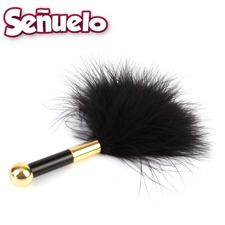 plumeau érotique noir pour jeux BDSM