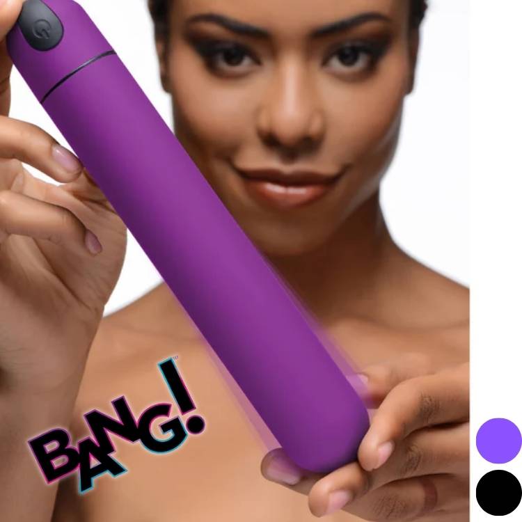 Femme tenant le vibromasseur XL