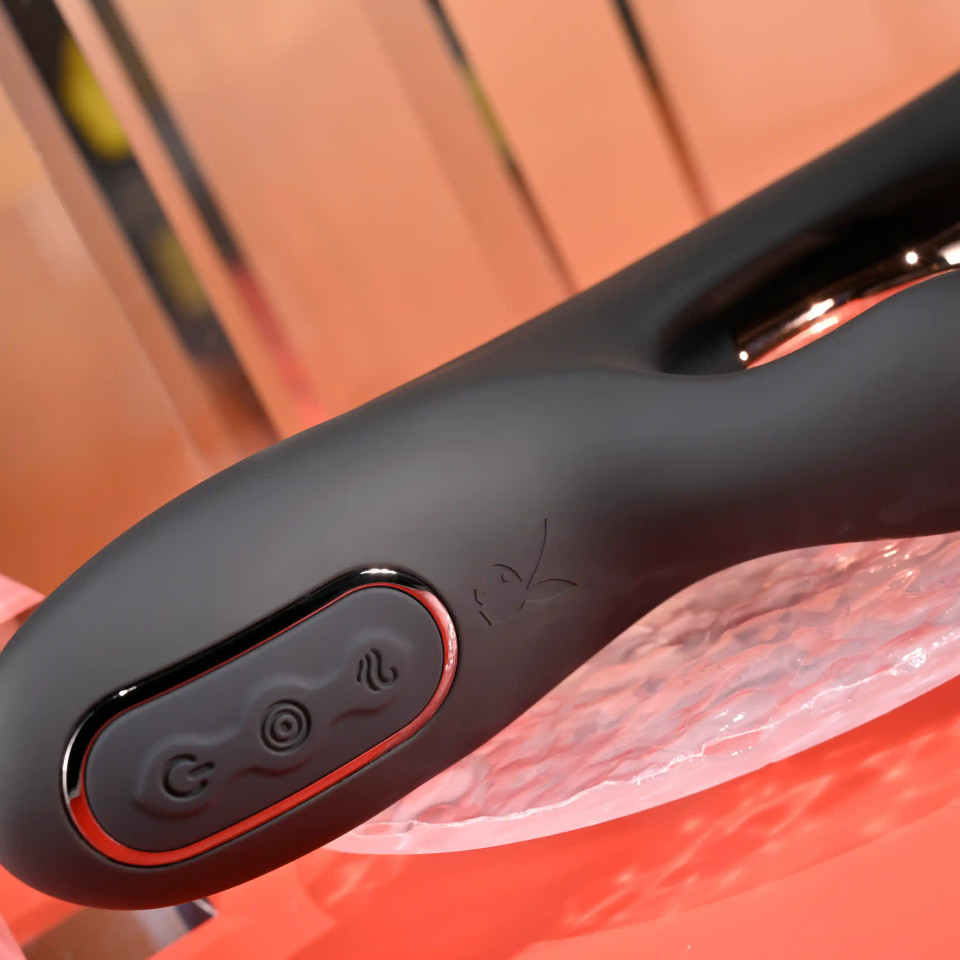 Triple stimulation clitoridienne et vaginale – Aureus Playboy