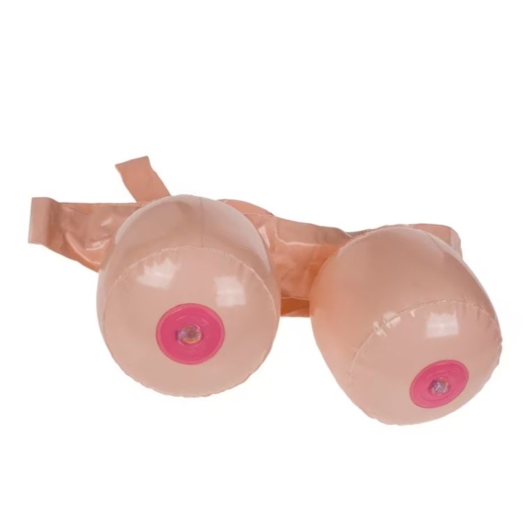 Boob Battle Game – Image 3