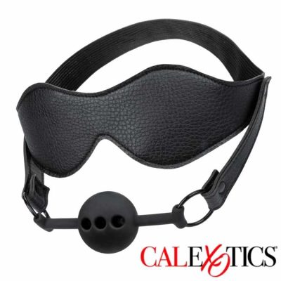 Eye Mask & Breathable Ball Gag CalExotics sur fond blanc