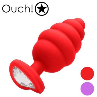 Plug anal nervuré Ouch! avec bijou cœur rouge