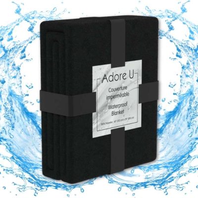 Couverture imperméable Adore U pliée