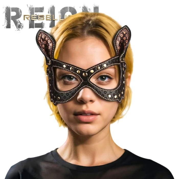 Masque bunny BDSM noir avec rivets bronze antique